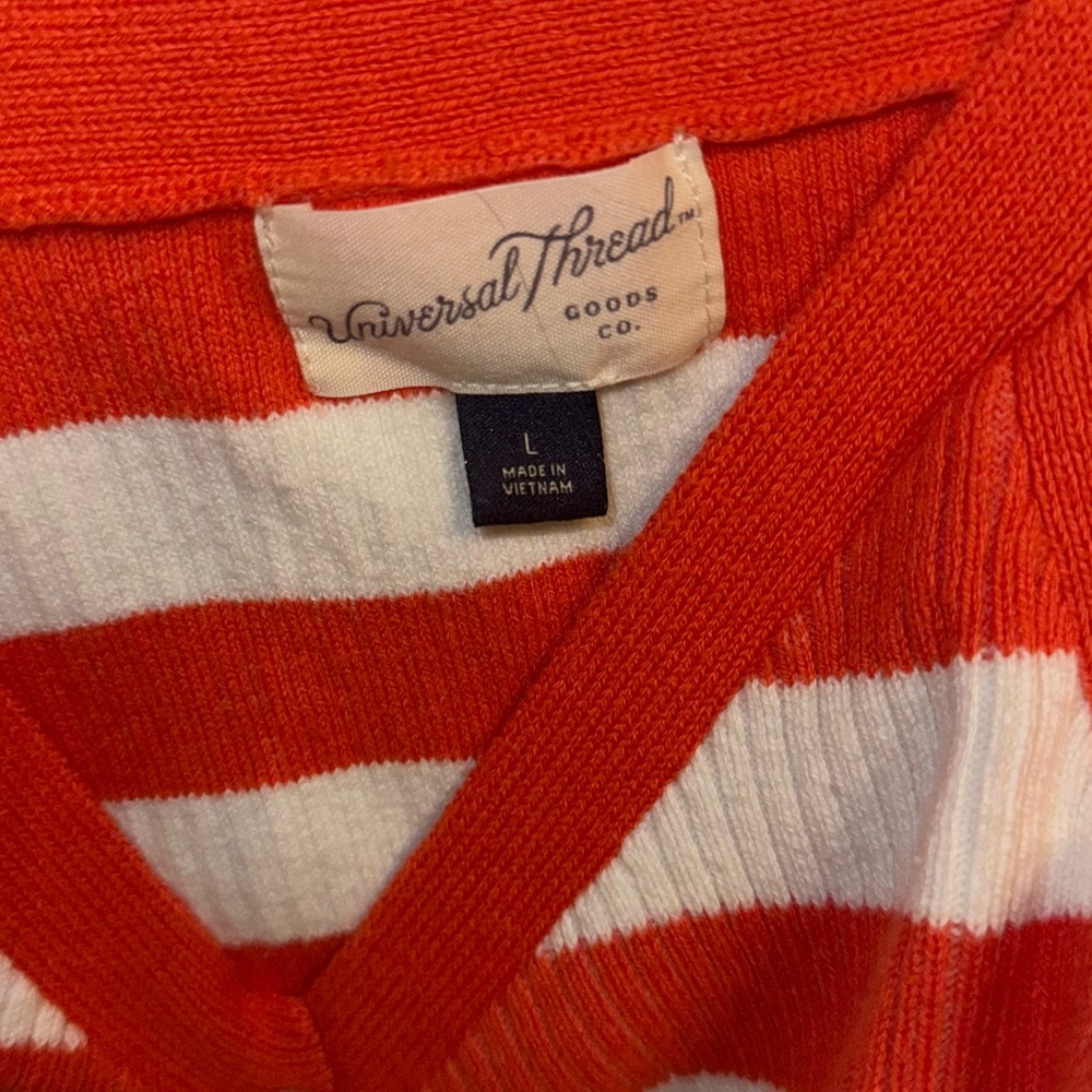 #universalthread Red and white striped tank top. Size Large. #target #circle